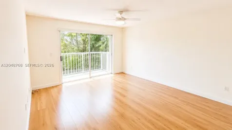 9805 NW 45th Lane Doral FL 33178