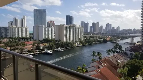 19667 Turnberry Way Aventura FL 33180