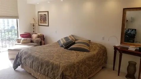 19667 Turnberry Way Aventura FL 33180