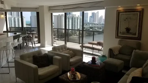 19667 Turnberry Way Aventura FL 33180