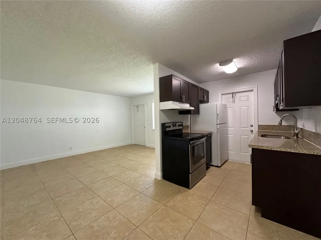 2900 NE 17th Avenue Pompano Beach FL 33064