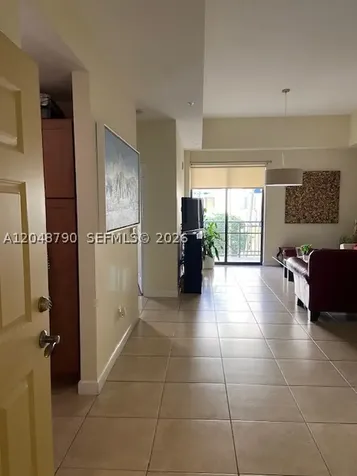 Miami FL 33156