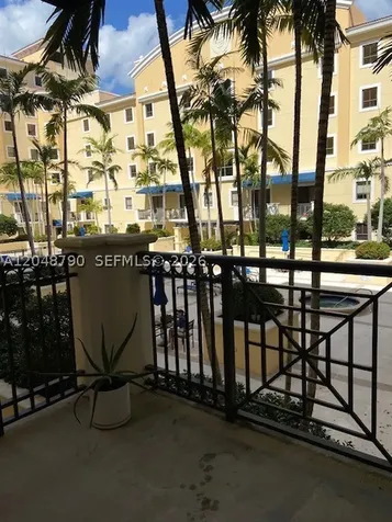 Miami FL 33156