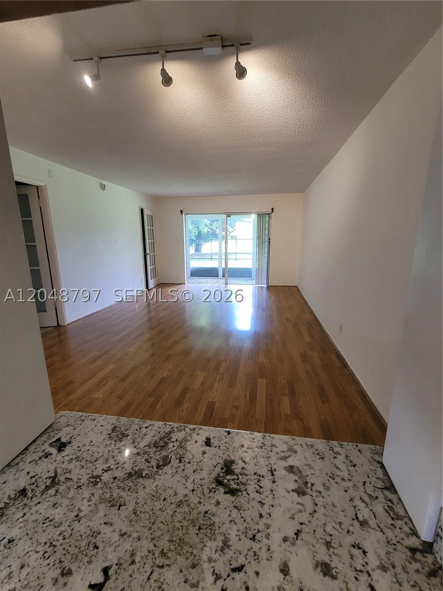 950 Hillcrest Drive Hollywood FL 33021