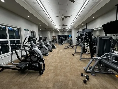 950 Hillcrest Drive Hollywood FL 33021
