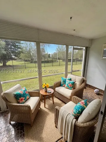 950 Hillcrest Drive Hollywood FL 33021