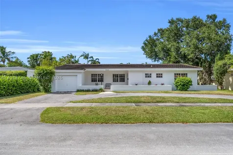 5735 SW 57th Terrace Miami FL 33143