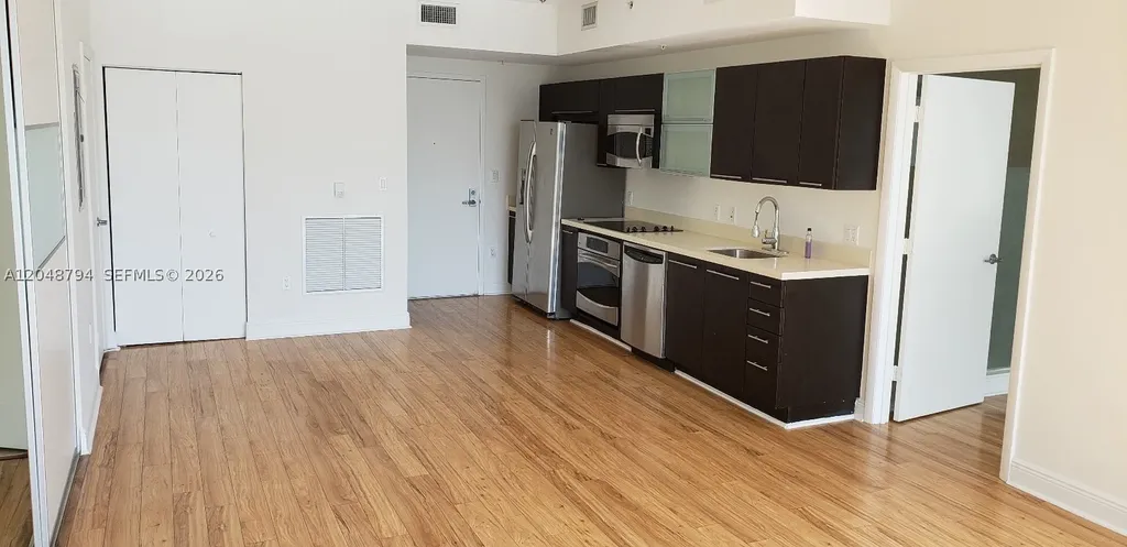 90 SW 3rd Street Miami FL 33130
