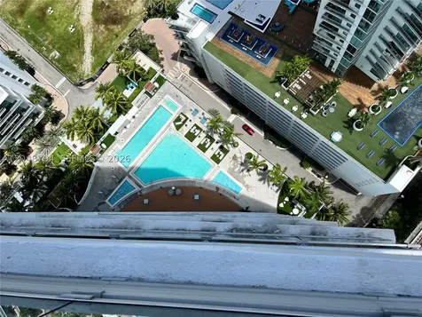 90 SW 3rd Street Miami FL 33130