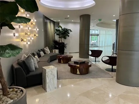 10275 Collins Avenue Bal Harbour FL 33154