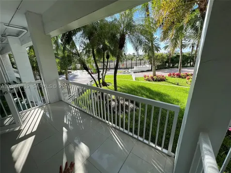 10275 Collins Avenue Bal Harbour FL 33154