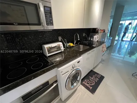 10275 Collins Avenue Bal Harbour FL 33154