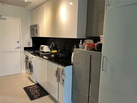 10275 Collins Avenue Bal Harbour FL 33154