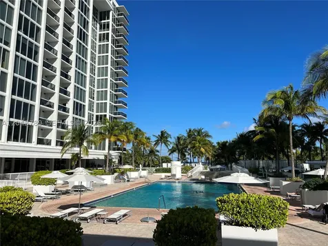 10275 Collins Avenue Bal Harbour FL 33154