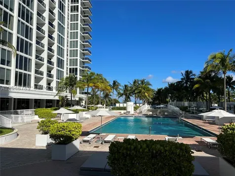 10275 Collins Avenue Bal Harbour FL 33154