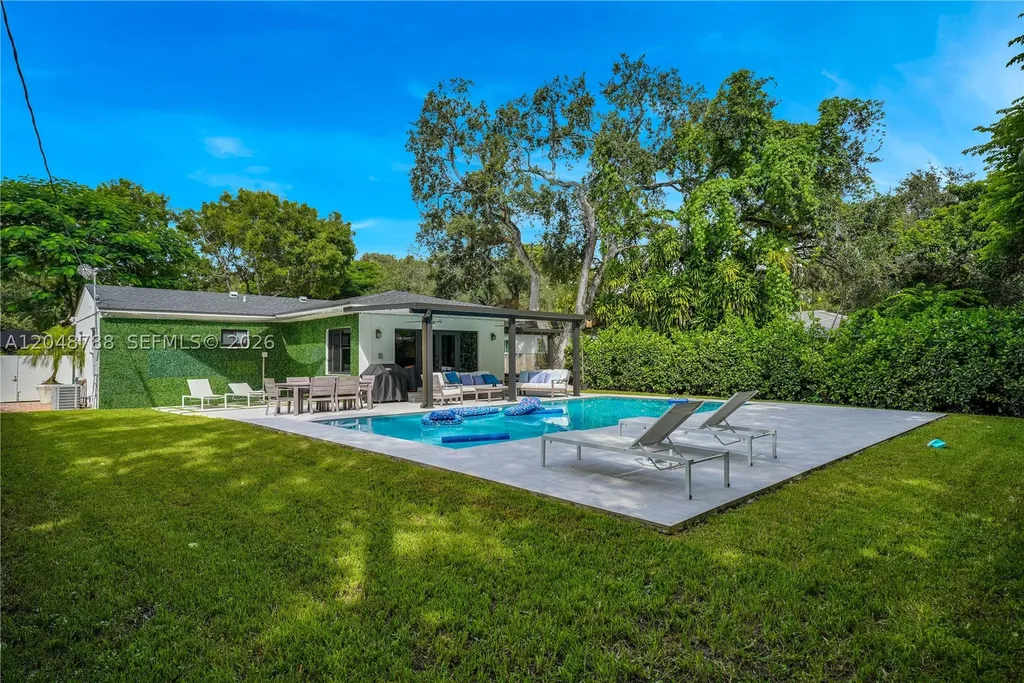 7521 SW 63rd Court South Miami FL 33143