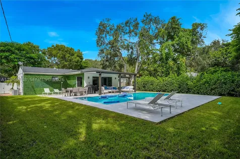 7521 SW 63rd Court South Miami FL 33143