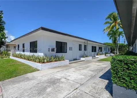 811 81st Street Miami Beach FL 33141