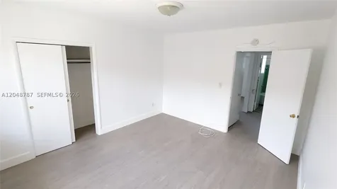 811 81st Street Miami Beach FL 33141