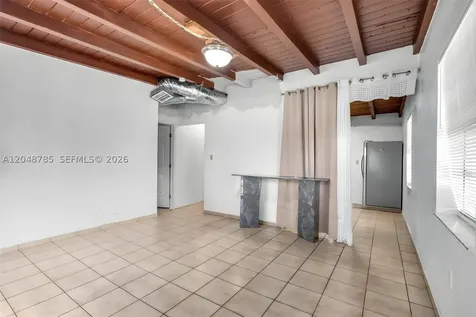 6084 E 7th Avenue Hialeah FL 33013