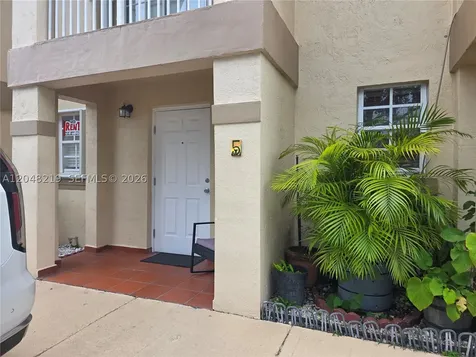 523 W 68th Street Hialeah FL 33014