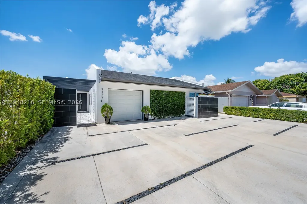 11530 SW 81st Terrace Miami FL 33173