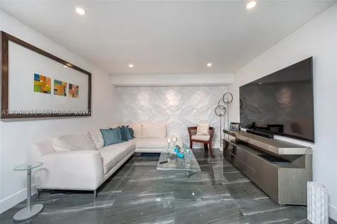 11530 SW 81st Terrace Miami FL 33173