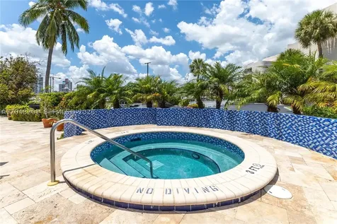19707 Turnberry Way Aventura FL 33180