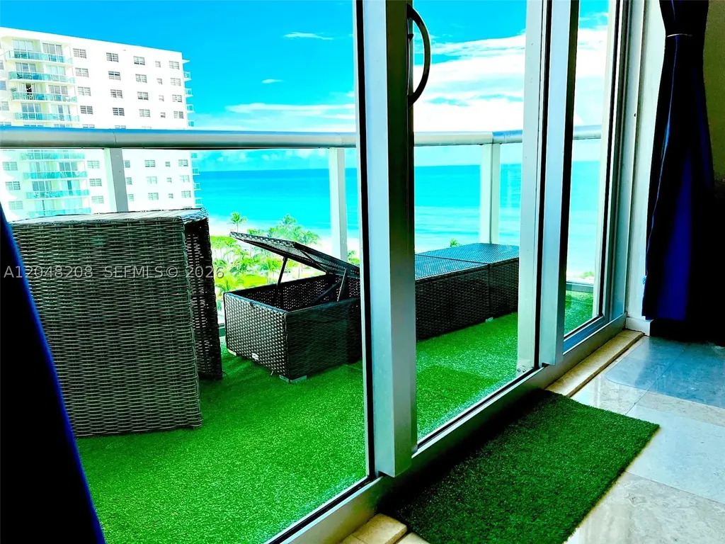 3901 S Ocean Drive Hollywood FL 33019