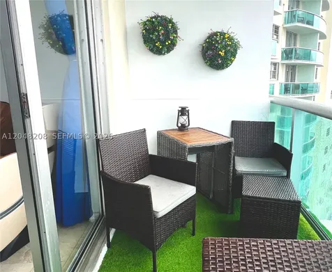 3901 S Ocean Drive Hollywood FL 33019
