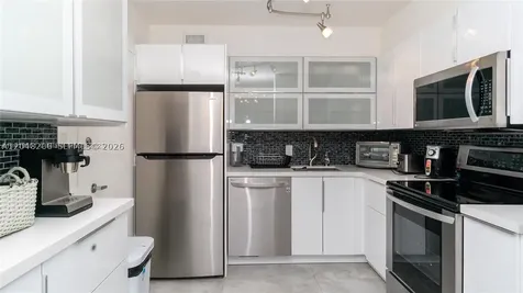 5161 Collins Avenue Miami Beach FL 33140