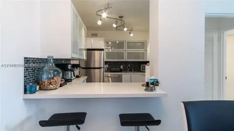 5161 Collins Avenue Miami Beach FL 33140