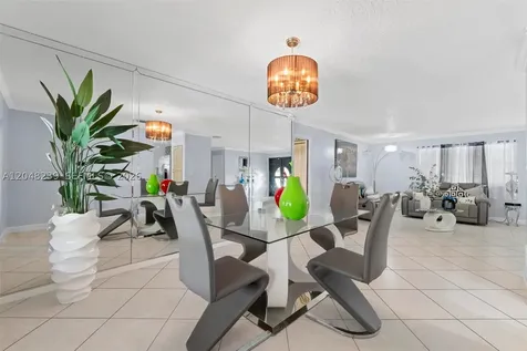 14012 SW 38th Terrace Miami FL 33175