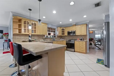 14012 SW 38th Terrace Miami FL 33175