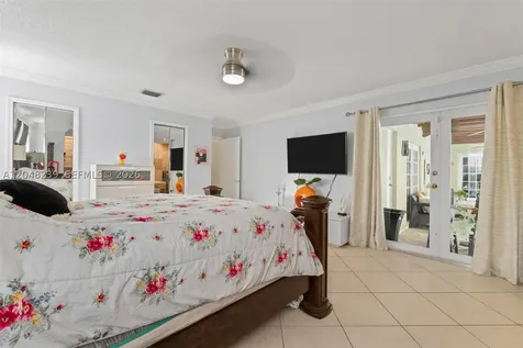 14012 SW 38th Terrace Miami FL 33175