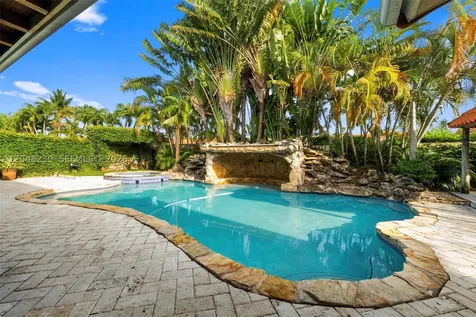 14012 SW 38th Terrace Miami FL 33175