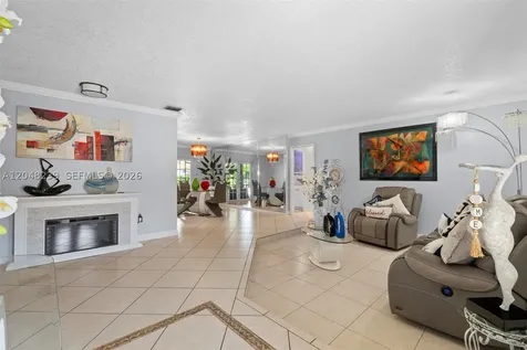 14012 SW 38th Terrace Miami FL 33175
