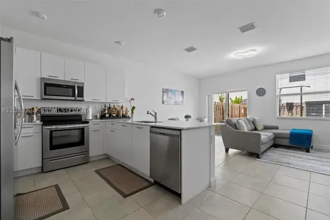 12204 NW 23rd Court Miami FL 33167