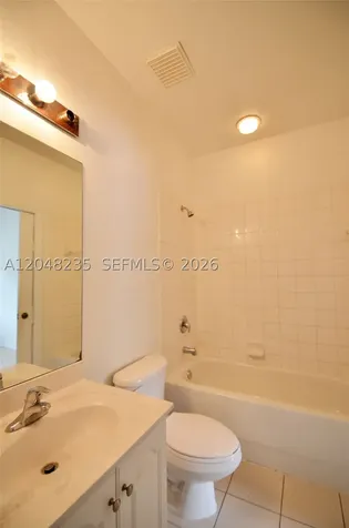 6041 SW 19 Place North Lauderdale FL 33068