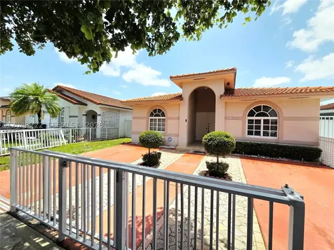 7789 W 34th Lane Hialeah FL 33018