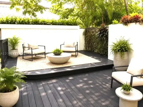 3074 Aviation Avenue Miami FL 33133
