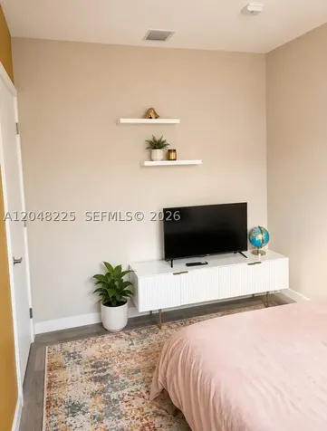 810 7th Street Miami Beach FL 33139
