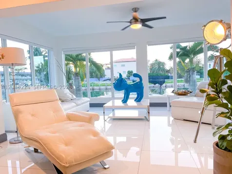 North Miami FL 33181