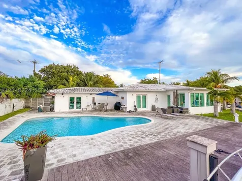 North Miami FL 33181