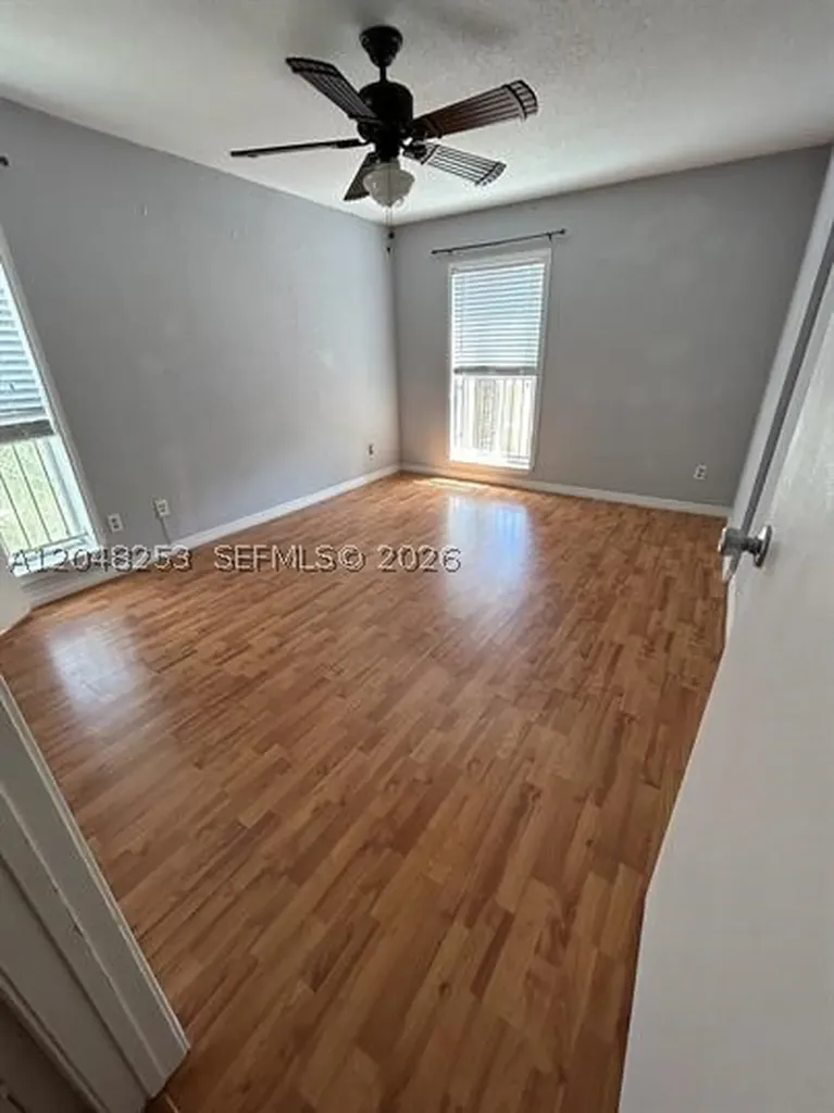 755 Riverside Drive Coral Springs FL 33071