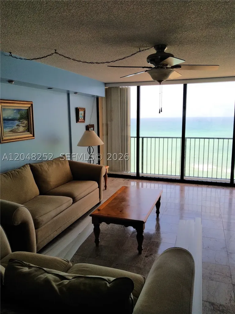 2101 S Ocean Drive Hollywood FL 33019