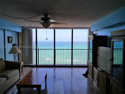 2101 S Ocean Drive Hollywood FL 33019