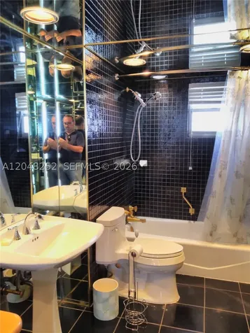 2101 S Ocean Drive Hollywood FL 33019
