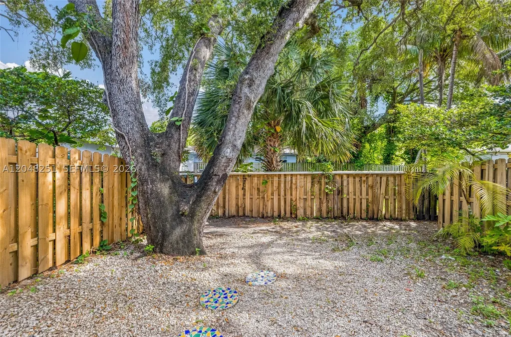 2929 SW 18th Terrace Fort Lauderdale FL 33315