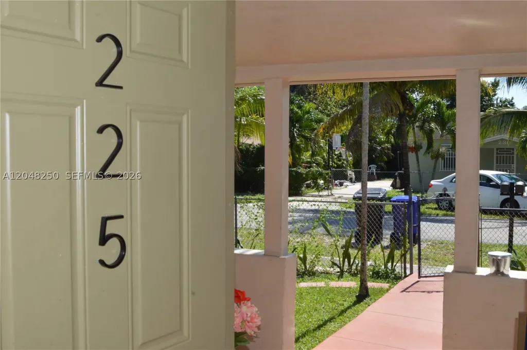 225 NE 171st Terrace North Miami Beach FL 33162